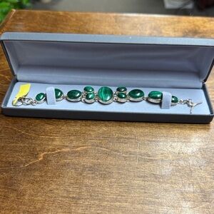 Elegant Green Stone Bracelet